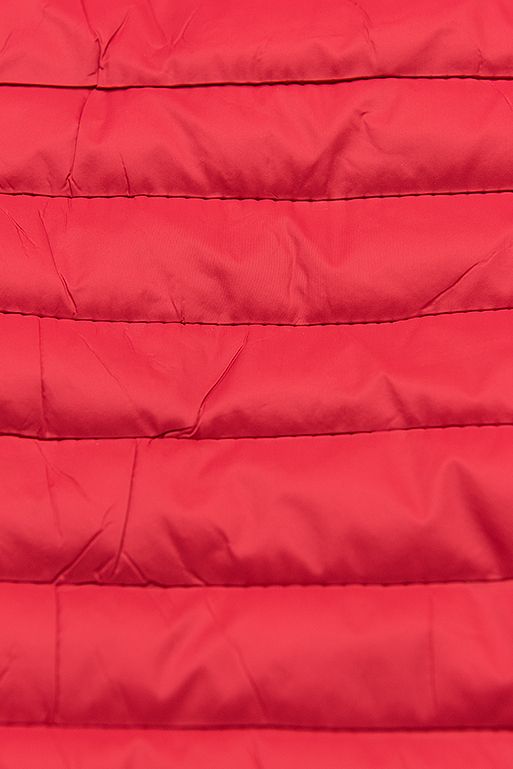 Piros színű steppelt átmeneti dzseki