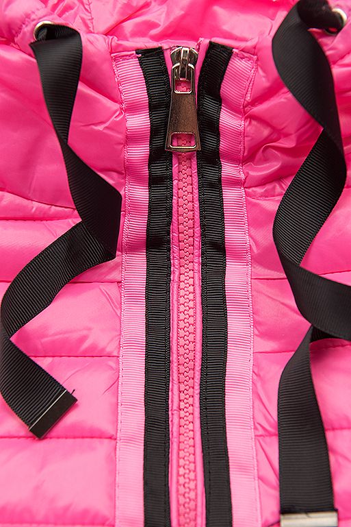 Rózsaszínú fényes steppelt dzseki