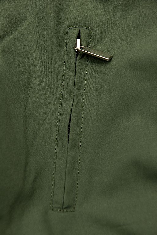 Khaki és barna színű mintás parka