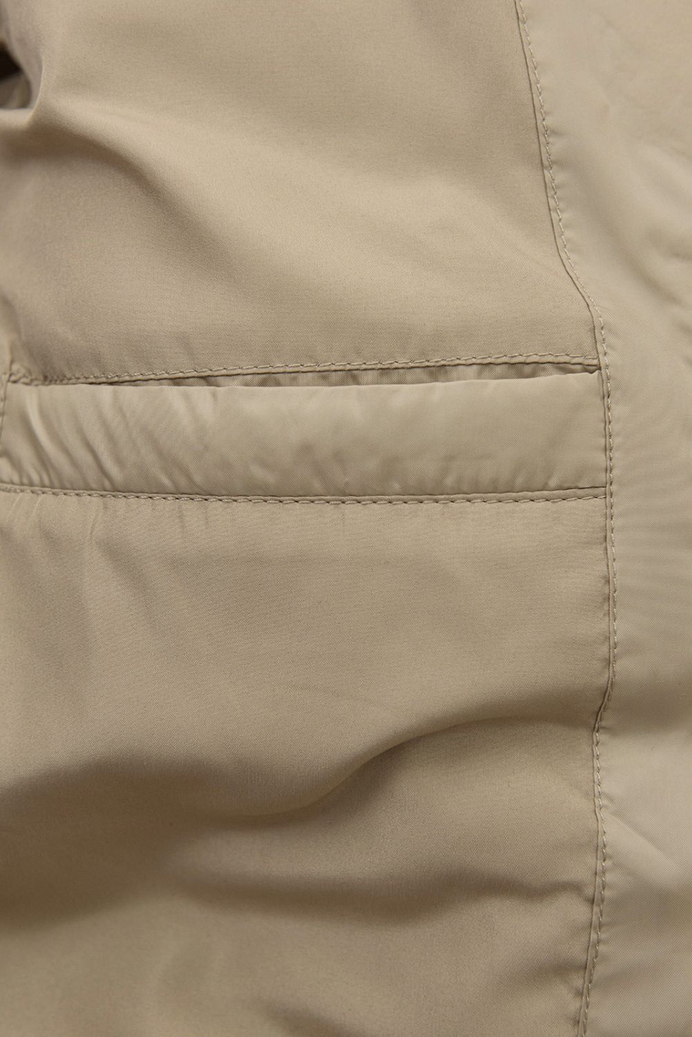 Steppelt téli bézs színű kabát ICE