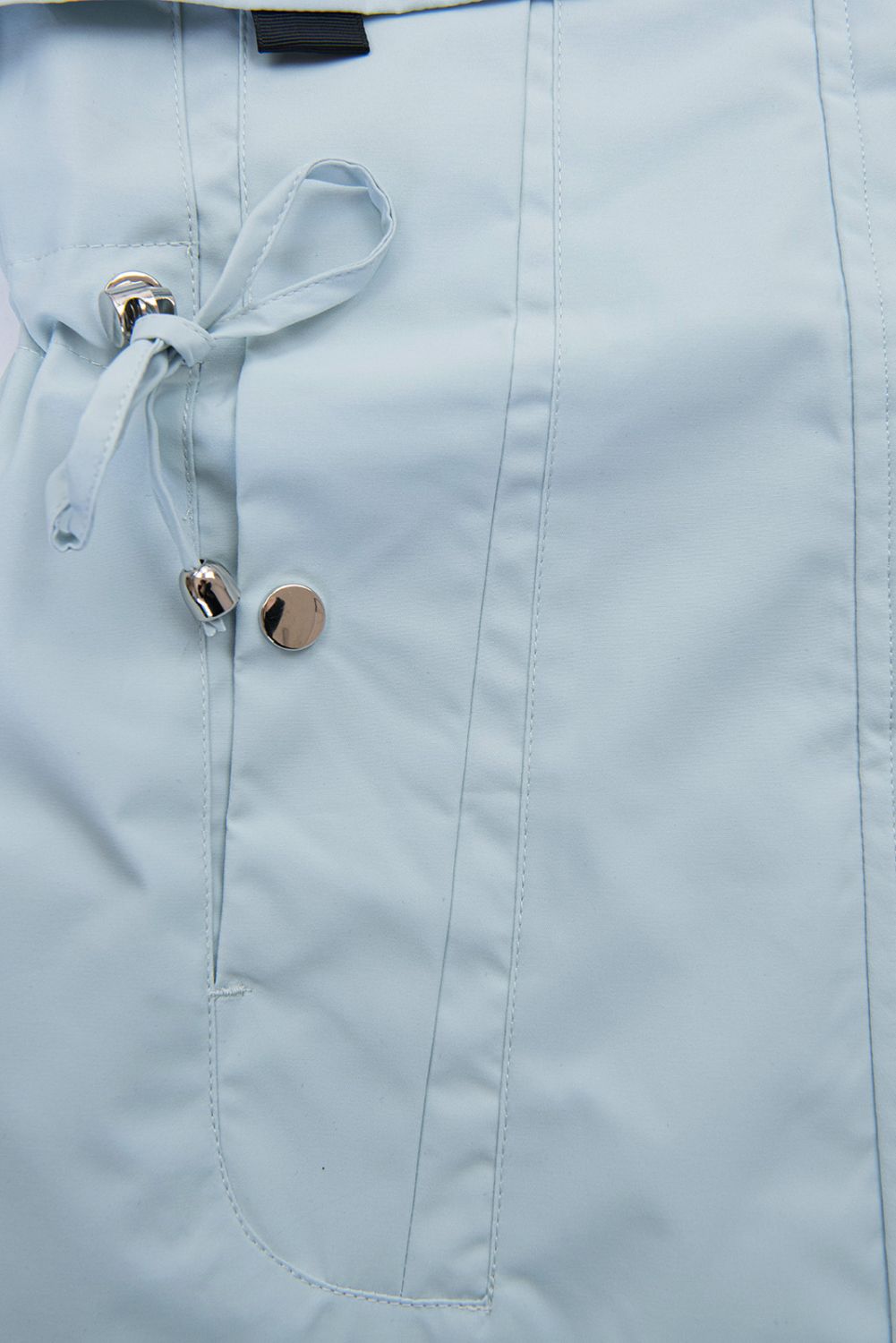 Világoskék színű parka tavaszra/őszre