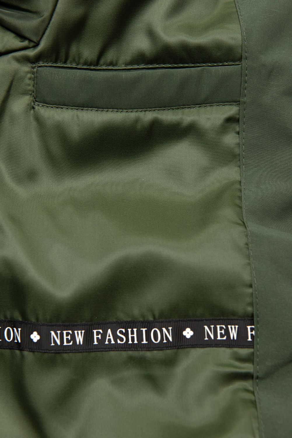 Olívazöld színű parka FASHION