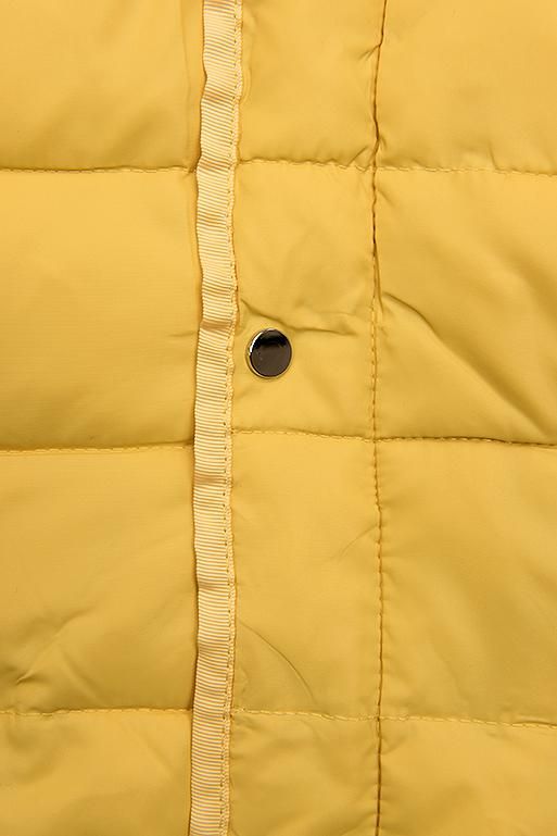 Sárga színű steppelt átmeneti dzseki