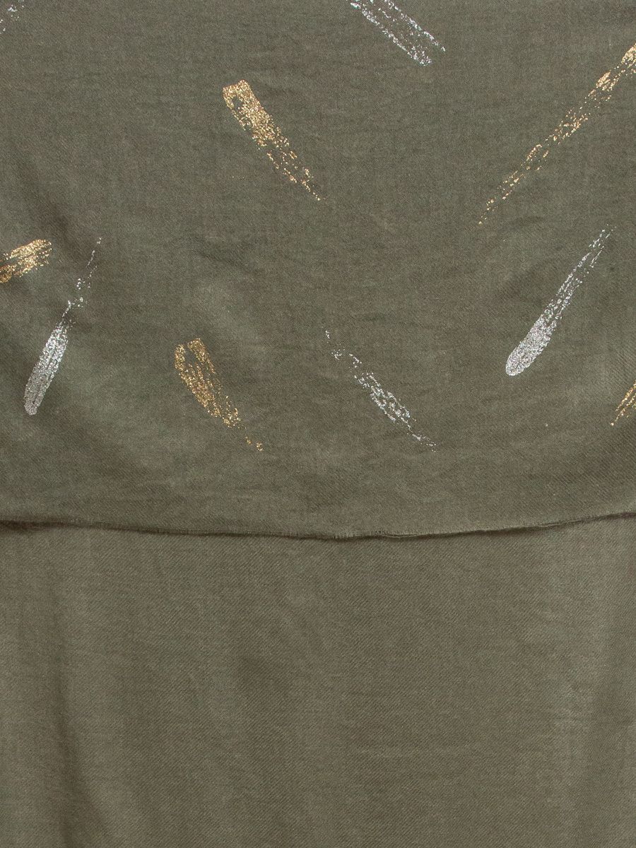 Olívazöld színű textil sál