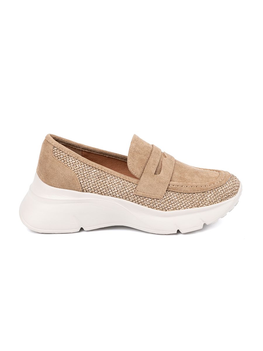 Beige félcipő vastag talppal