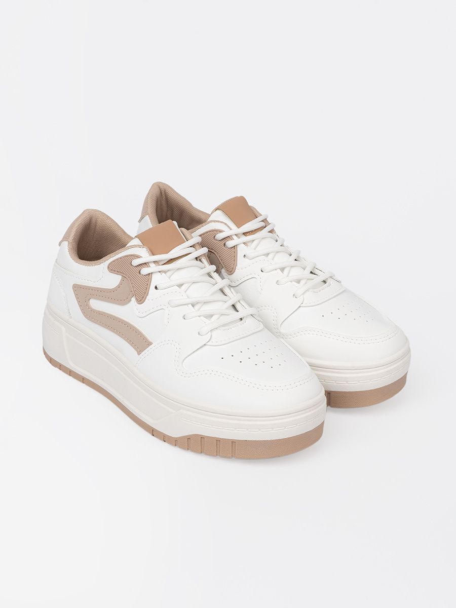 Fehér-bézs színű platform sneaker cipő