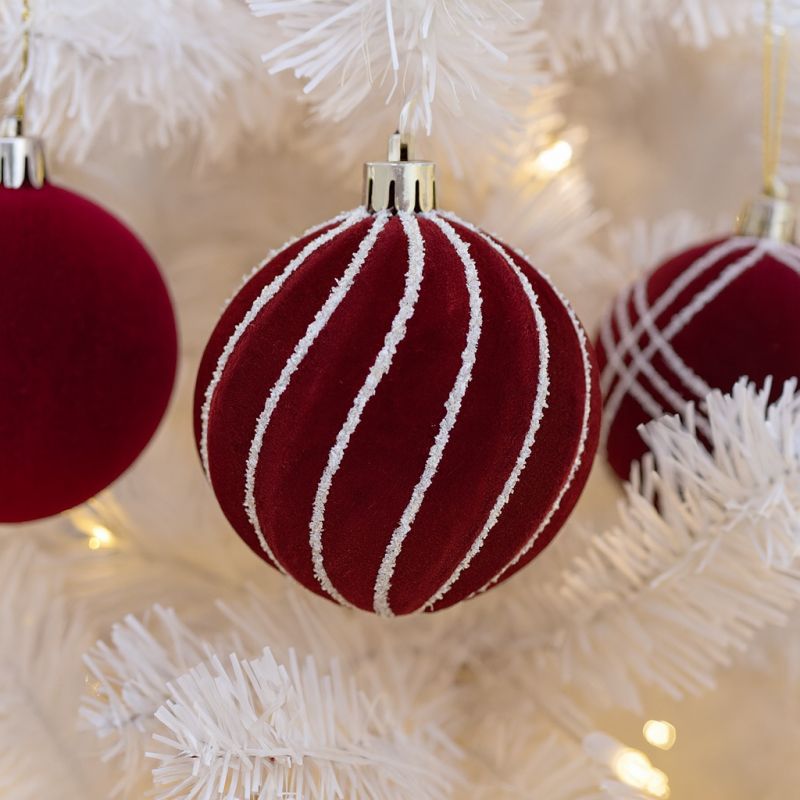 Borvörös velúr karácsonyfadíszek, 8 cm, 9 darab