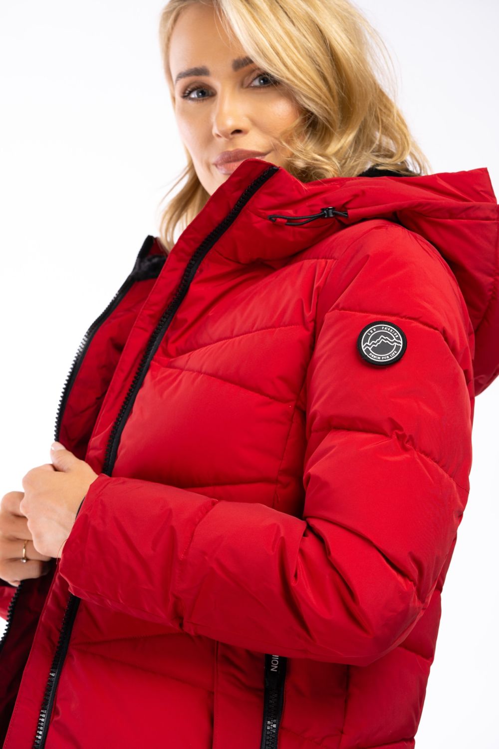 Extra meleg téli kabát plüssel - borvörös/fekete színű