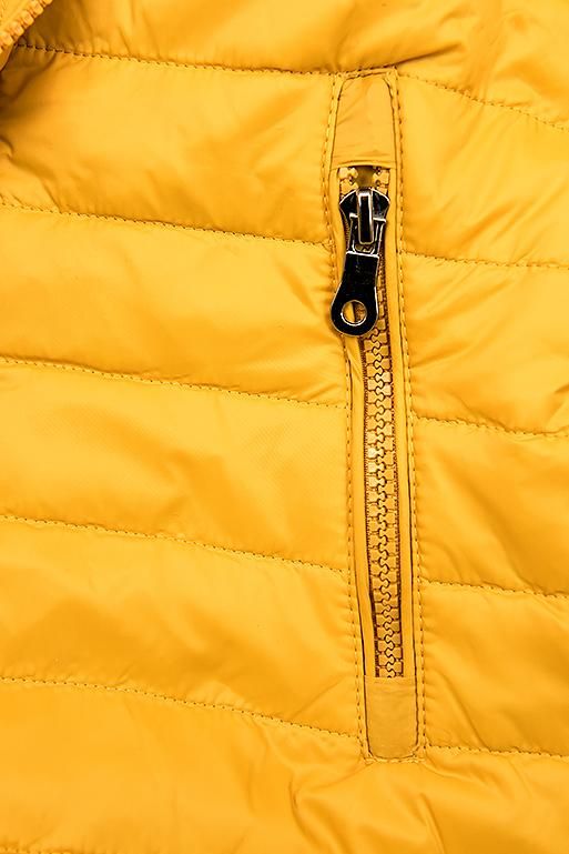 Sárga színű, könnyű steppelt dzseki