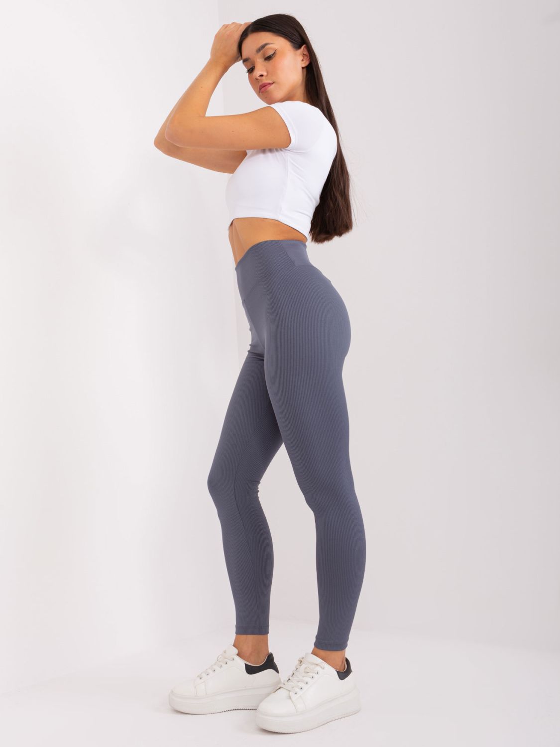 Grafitszürke színű sportos leggings pamutból