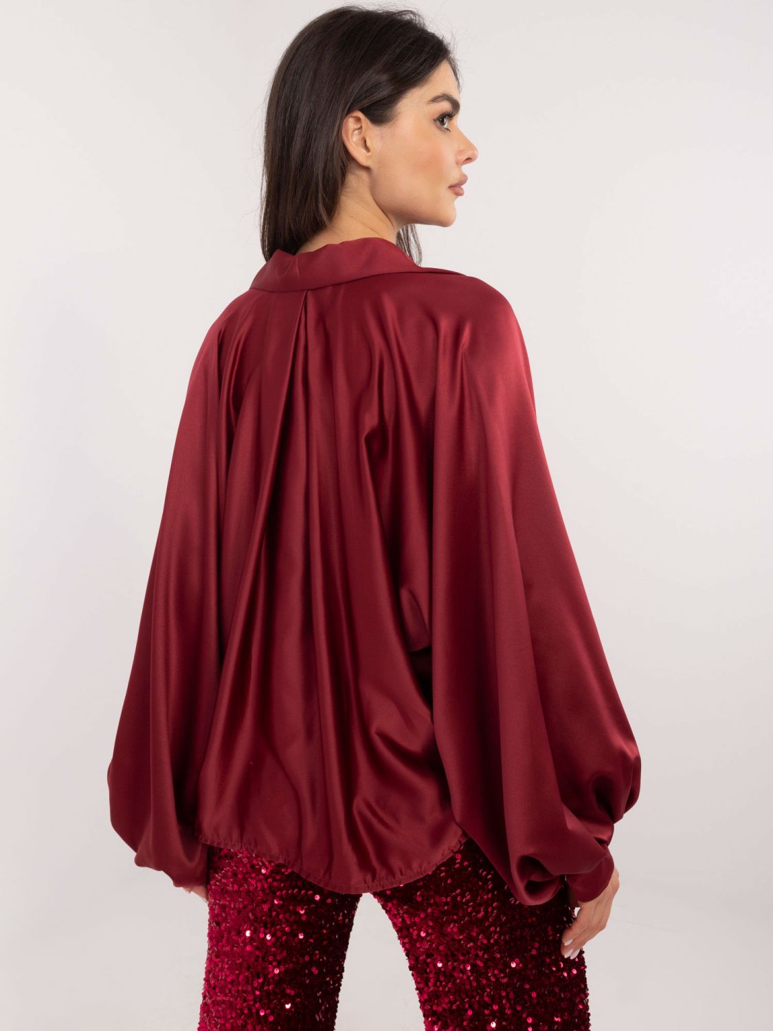 Elegáns bordó színű gombos ing