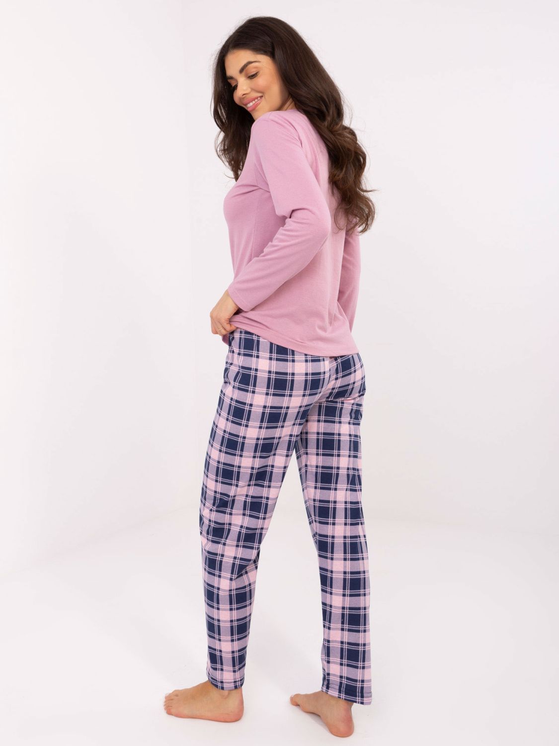 Női hosszú ujjú pizsama rózsaszín kockás mintával