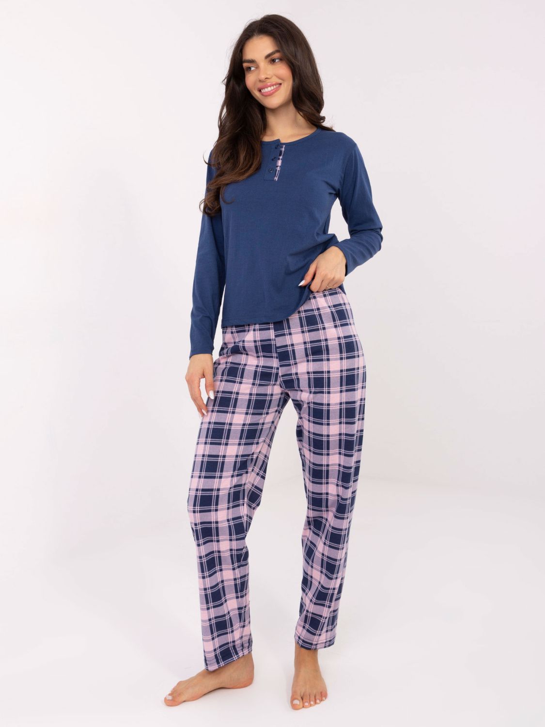 Női hosszú ujjú pizsama sötétkék színben