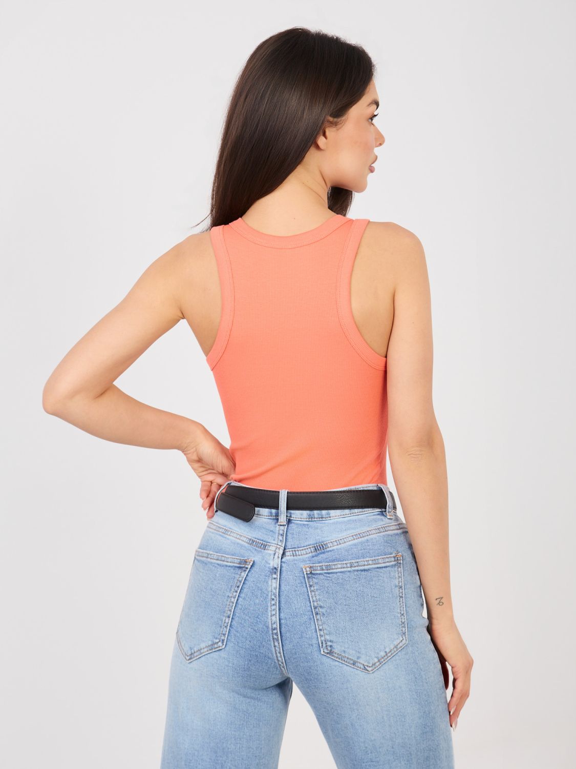 Bordázott ujjatlan narancsszínű top