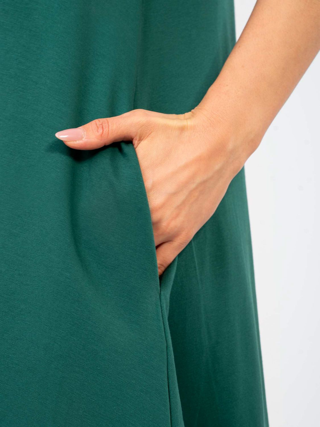 Sötétzöld színű maxi nyári vállpántos ruha