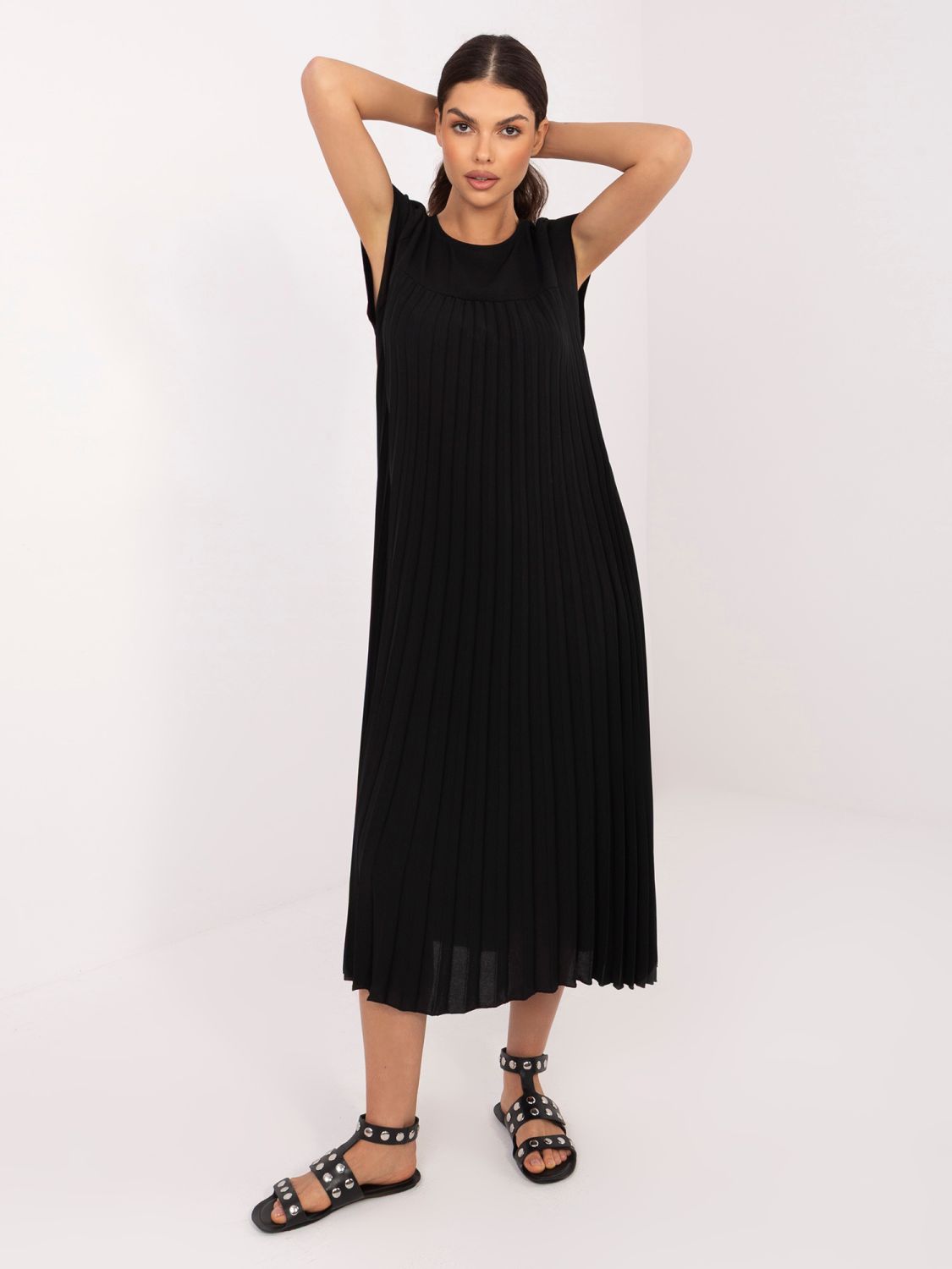 Fekete színű midi koktélruha zsebekkel