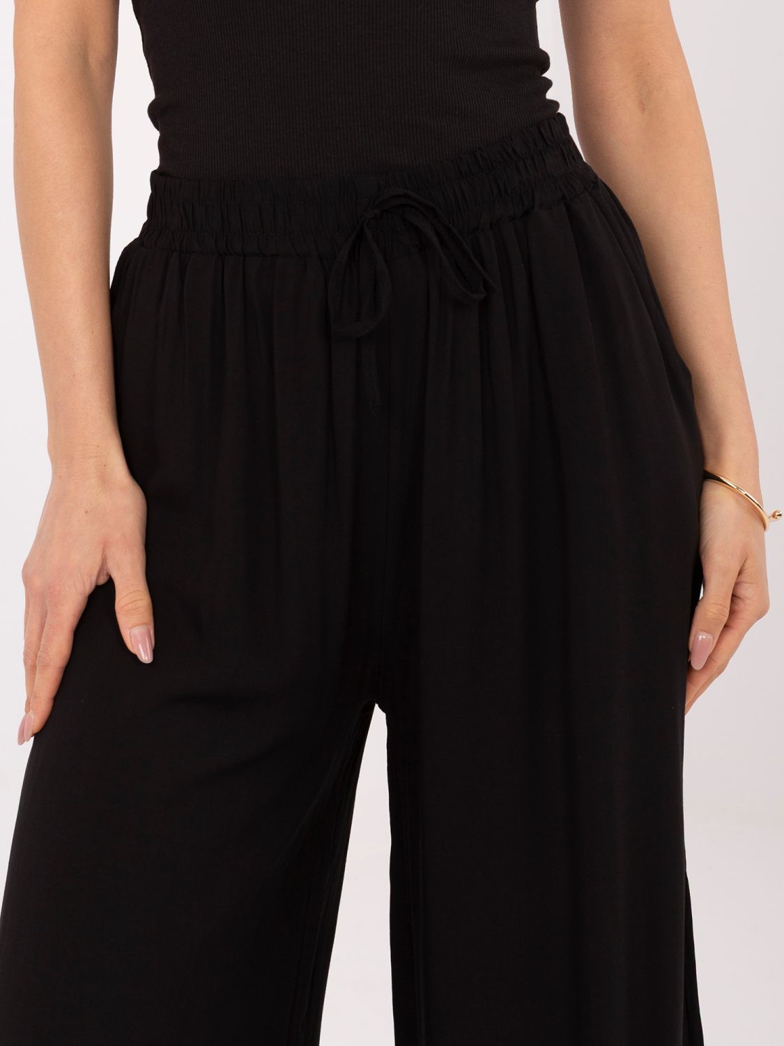 Fekete színű viszkóz palazzo nadrág