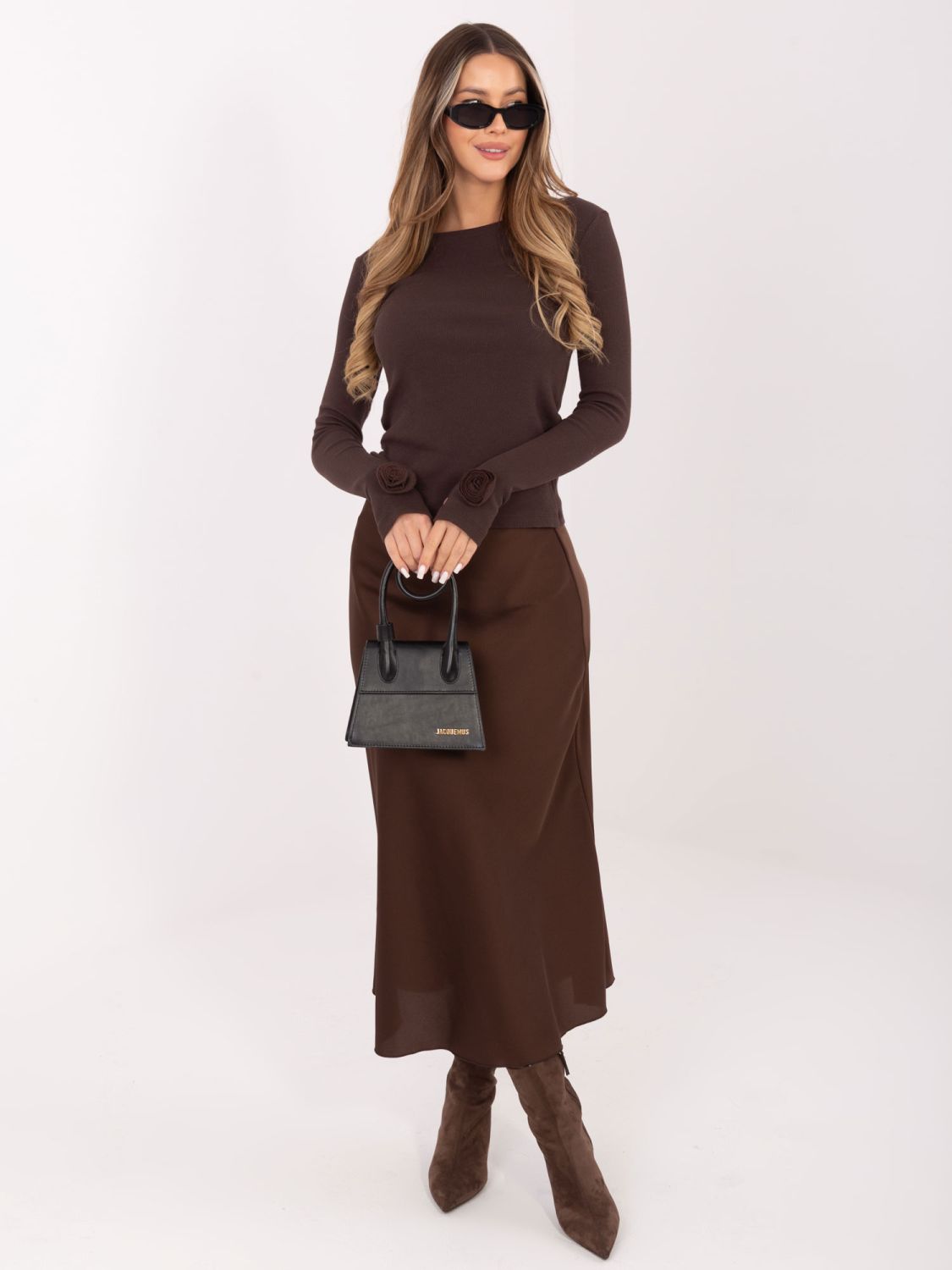 Barna színű bordázott hosszú ujjú blúz