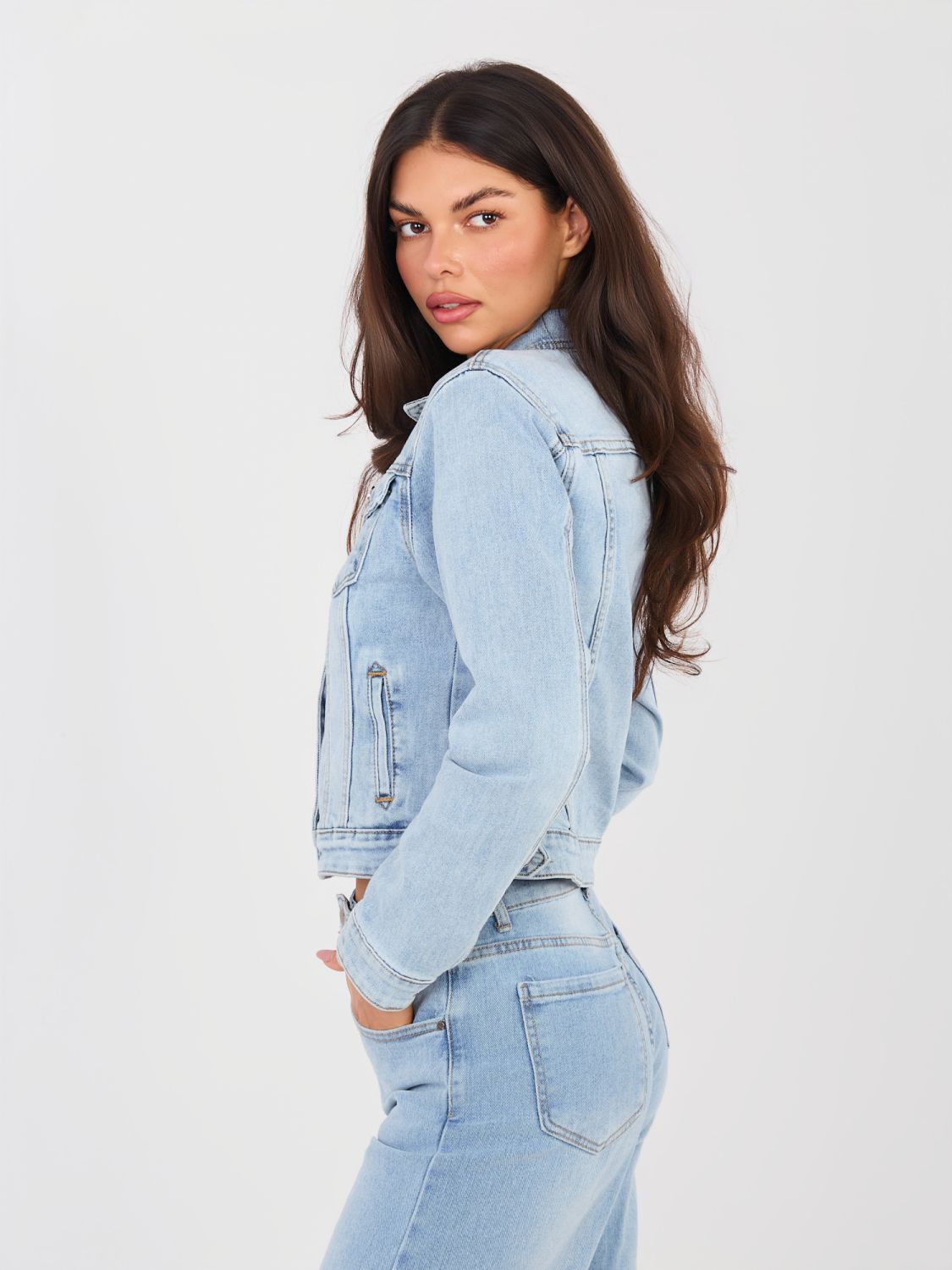 Világoskék rövid farmerdzseki