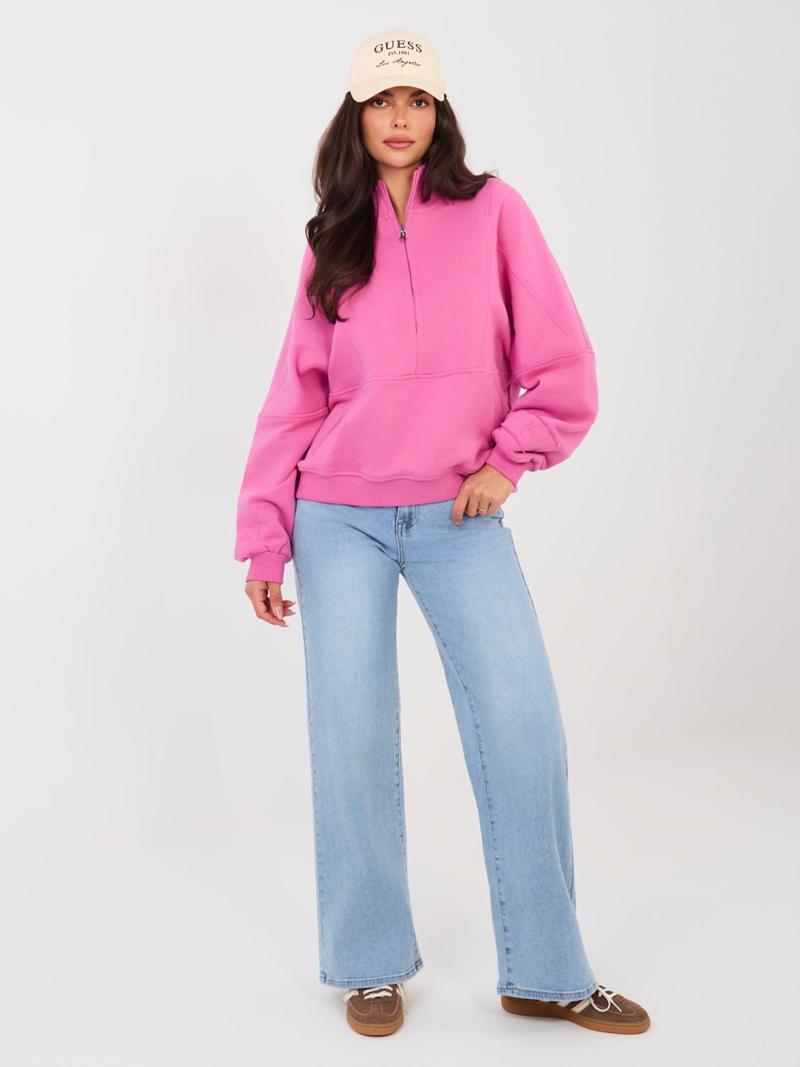 Női világoskék színű egyenes szárú farmernadrág