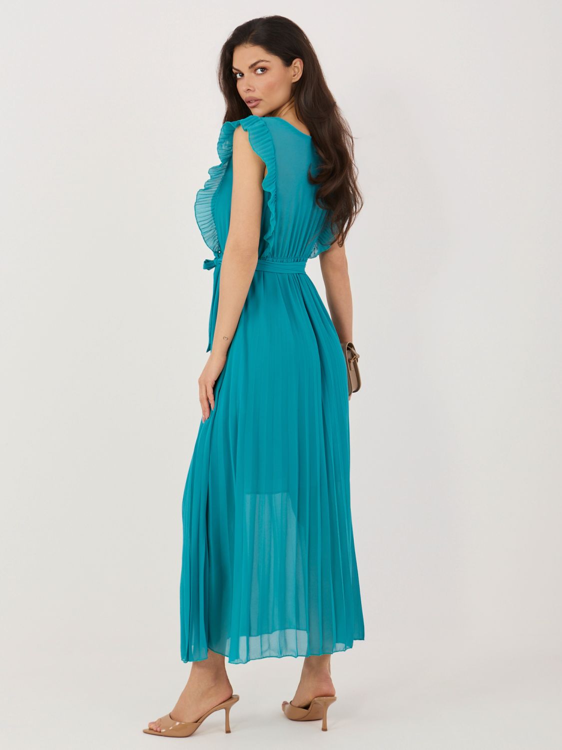 Kék színű bővülő midi ruha övvel