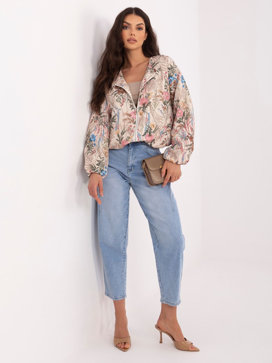 Zöld színű virágmintás bomberdzseki