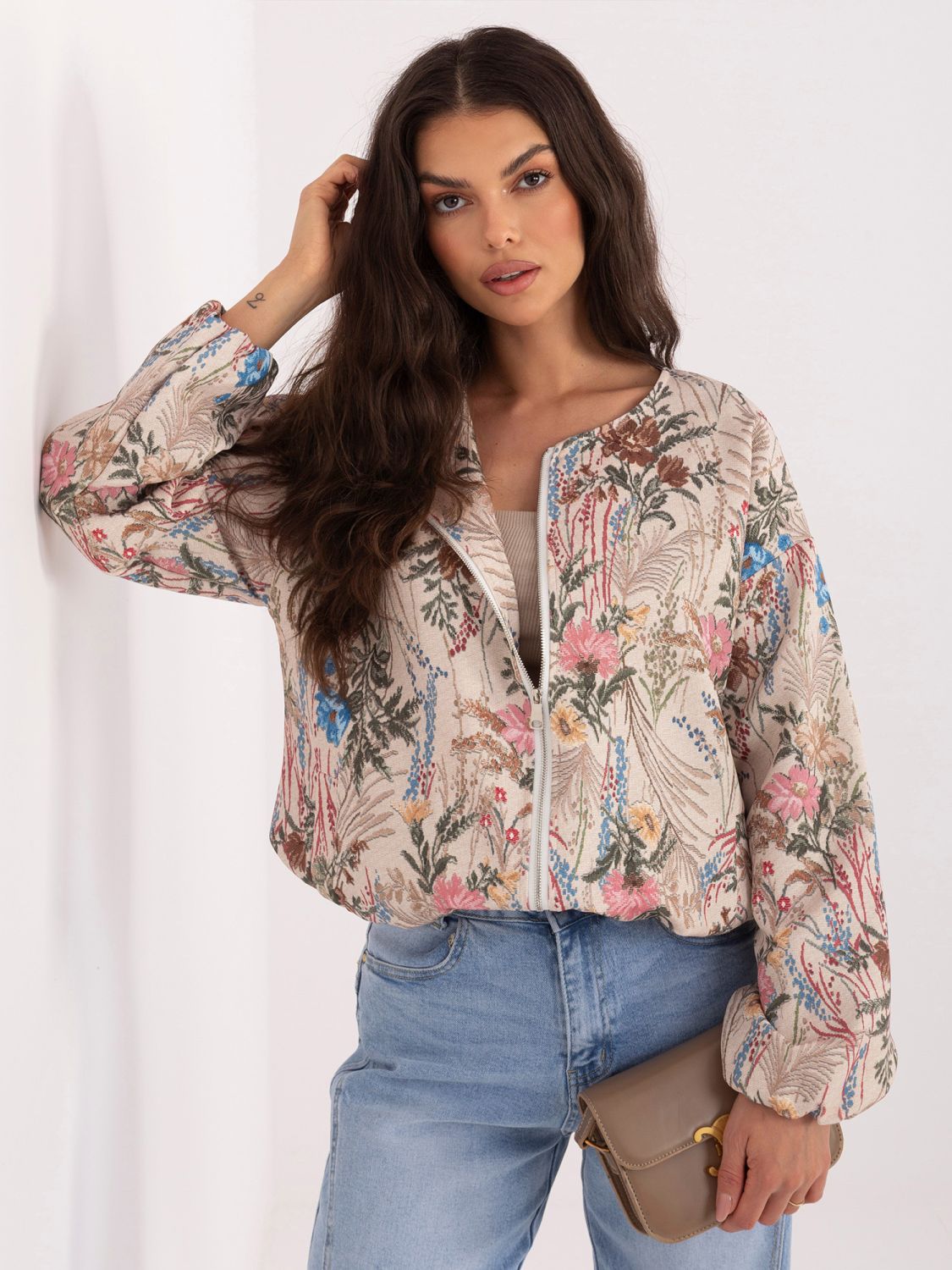 Zöld színű virágmintás bomberdzseki