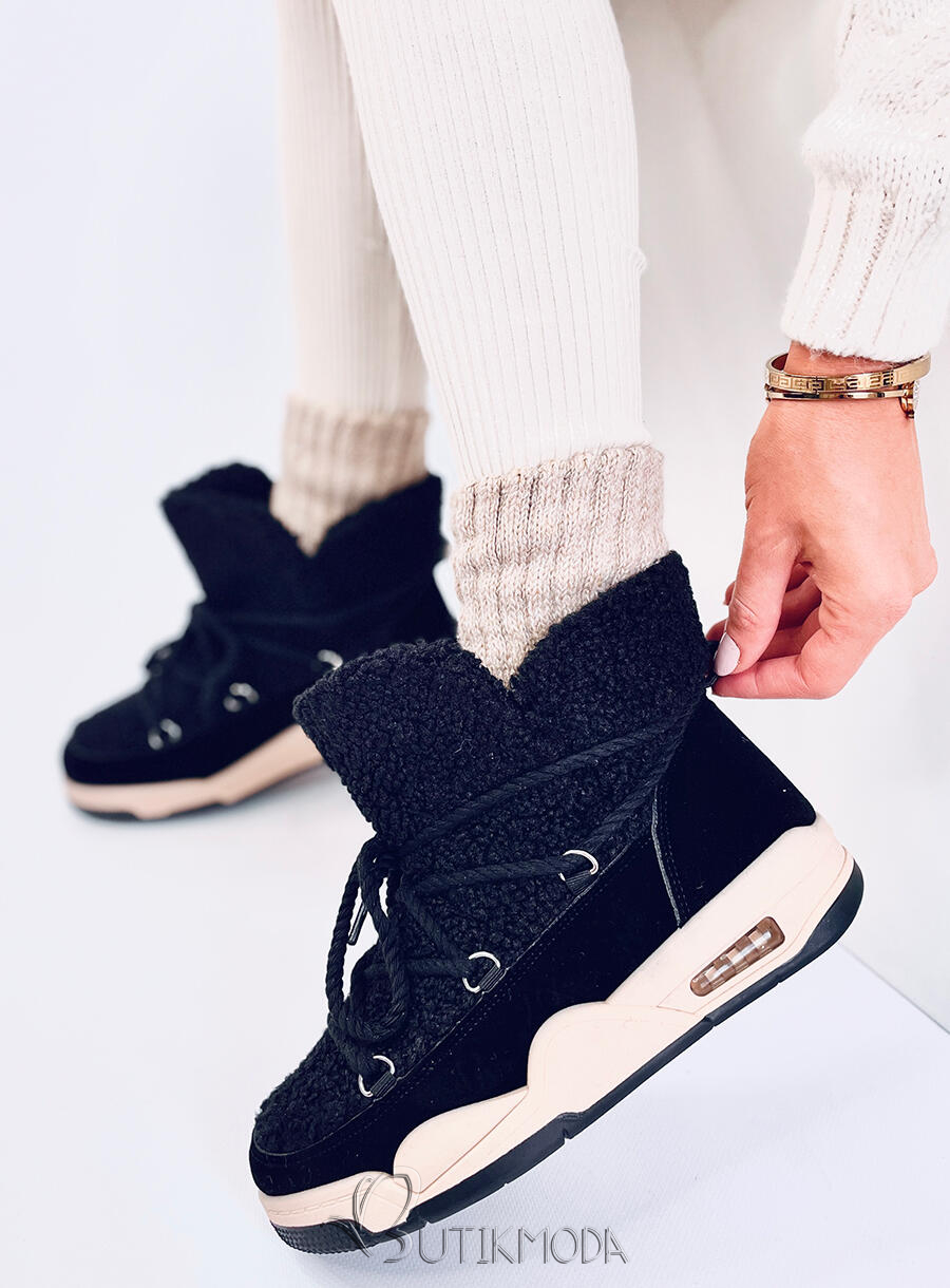 Sneakers stílusú hótaposó - fekete színű