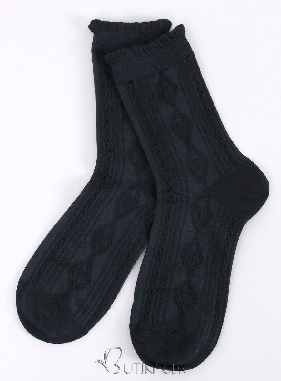 Fekete színű zokni kötött mintával 02