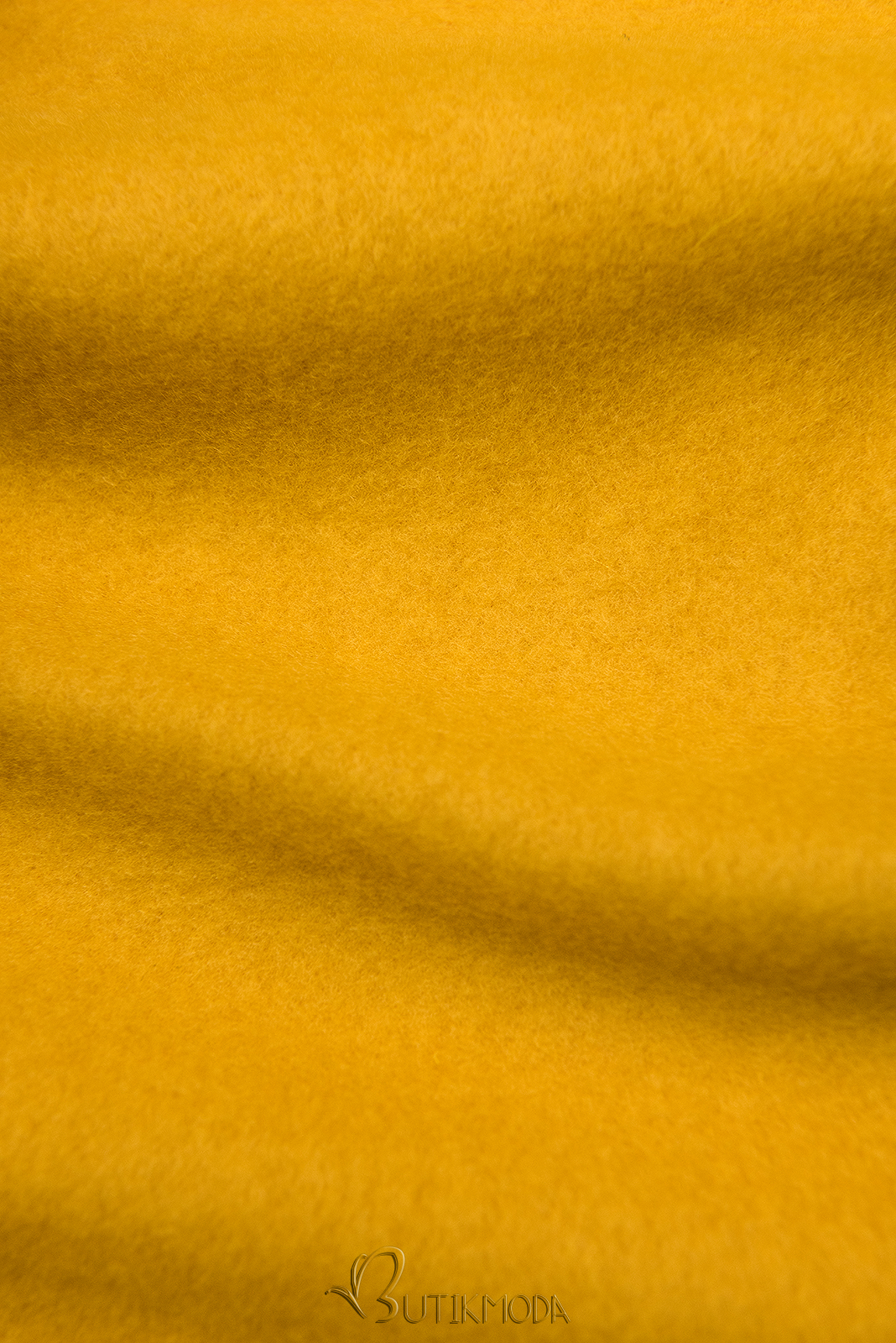 Sárga színű felső csíkos béléssel
