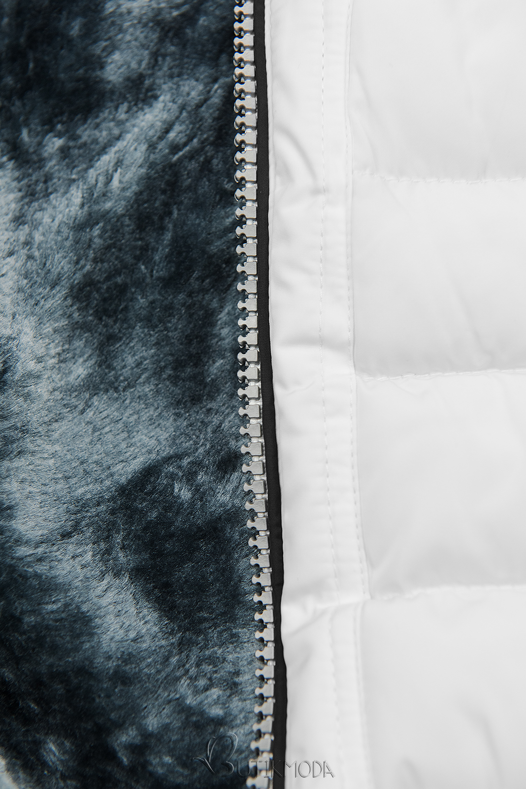 Téli steppelt kabát kapucnival - fehér színű