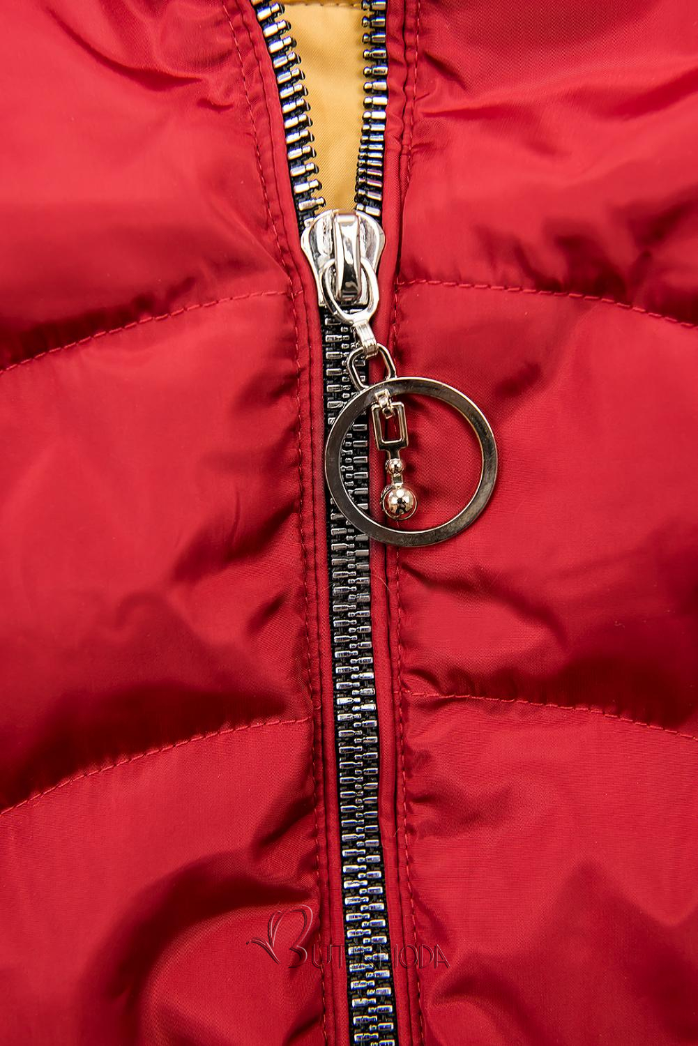 Piros színű steppelt kabát tömött béléssel