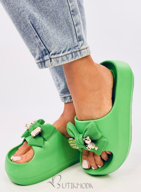 Zöld színű női gumi papucs masnival