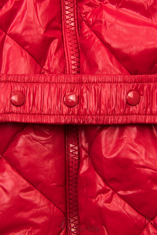 Piros színű fényes téli kabát övvel