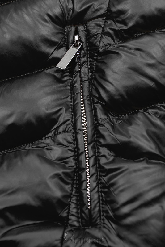 Fekete színű rövid téli kabát barna színű műszőrmével