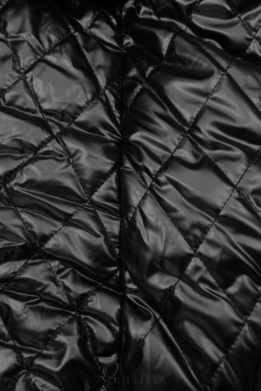 Fekete színű fényes steppelt kabát