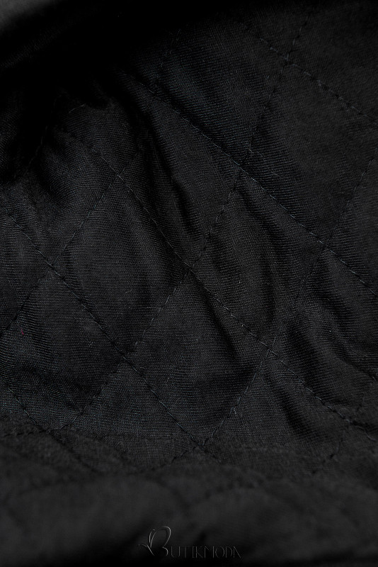 Fekete színű felső steppelt kapucnival