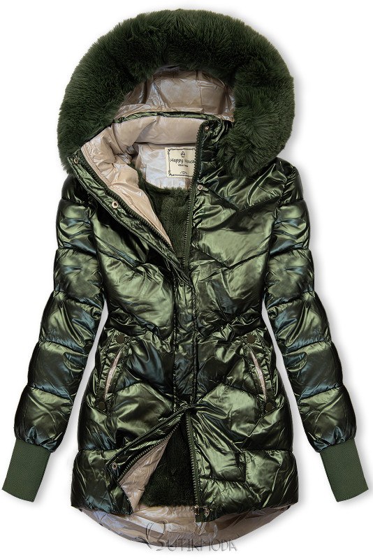Zöld színű lány fényes téli kabát