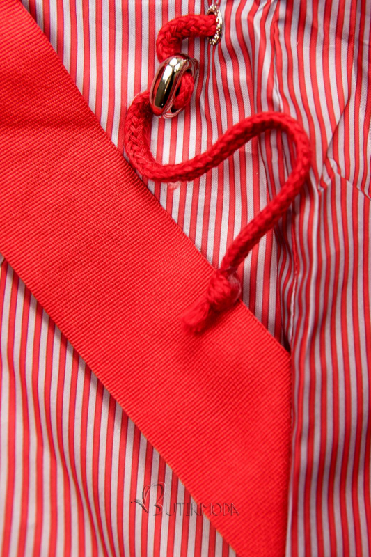 Piros színű téli kabát hosszított ujjakkal