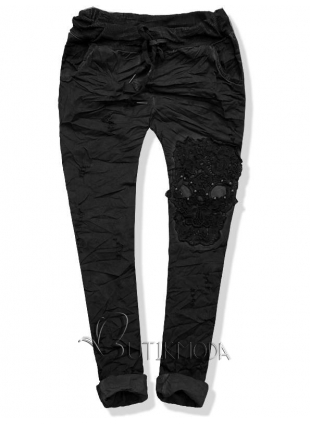 Fekete színű nadrág 17-606