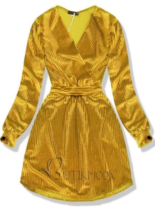 Aranysárga színü rövid bársony ruha