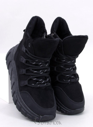 Sportos fazonú fekete színű cipő