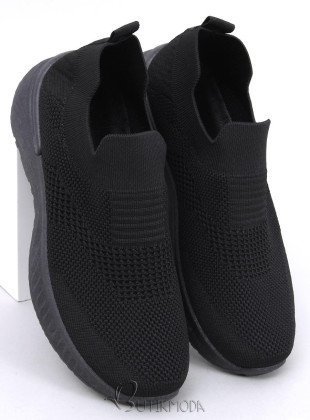 Fekete színű tornacipő elasztikus felülettel