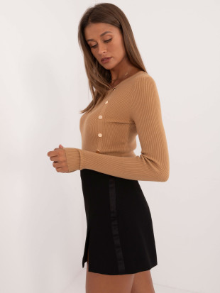 Elegáns camel színű pulóver