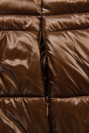 Csokoládébarna színű fényes steppelt dzseki kapucnival