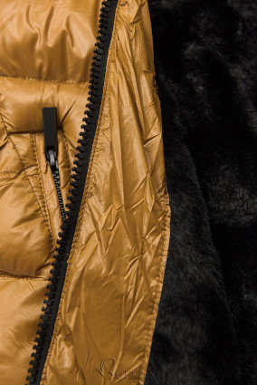 Karamellszínű rövid téli kabát fekete színű műszőrmével