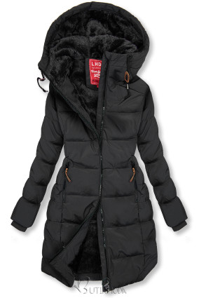 Fekete színű téli steppelt kabát kapucnival