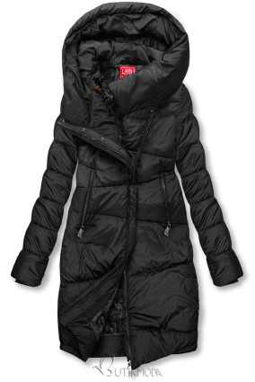 Fekete színű steppelt téli kabát magas gallérral