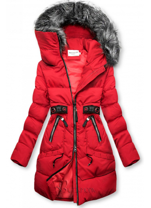 Piros színű téli kabát fekete színű elemekkel