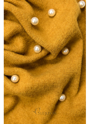 Sárga színű elegáns ruha gyöngyökkel